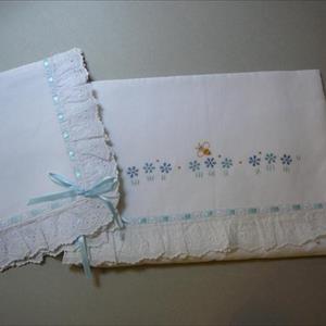 Sheets wheelchair hand embroidered LENZUOLO CARROZZINA CON SANGALLO E FIORI BLU - image 3